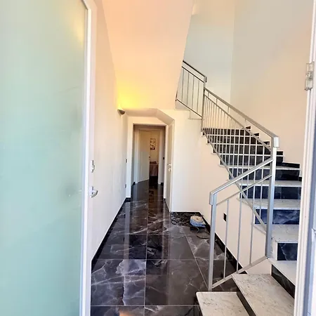 Dream House Апарт-готель 3*