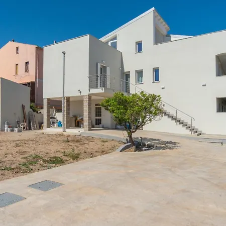 Dream House 3* Ольбія